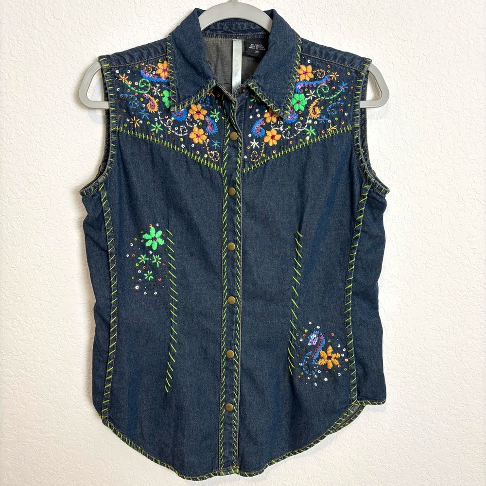 Martini Ranch Embroidered Western Boho Snap Button Sleeveless Denim Vest Medium